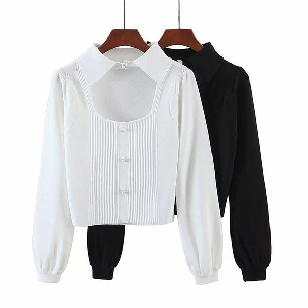 

women's t-shirt european and american niche design retro lapel jewelry buckle chest hollow knit cardigan french style long-sleeved swea, White