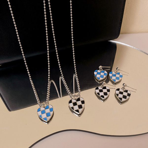 

amulet pendants 925 silver needle oil dripping love earrings necklace set lovely sweet lattice peach heart versatile clavicle chain female, Golden;silver