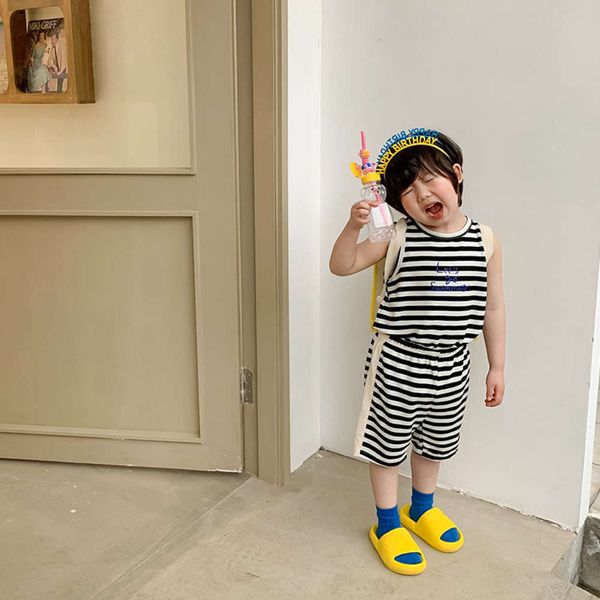 

summer korean knitted two piece striped printing boys' and girls' suits, White