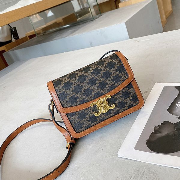 

70% off luxury design handbag hong kong new leather box tofu women's classic old flower small square bag one shoulder messenger bag n00