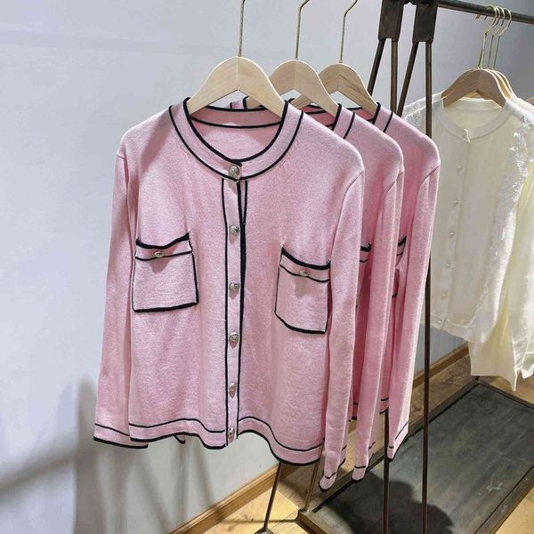 

2021 autumn and winter new loose pocket sweater knitted cardigan women, White