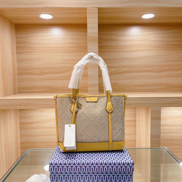 

2021 new women's bag tb miller embroidery old flower tote bag high grade fabric versatile one shoulder shopping bag