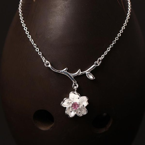 

pendants women's lovely little flower necklace 925 sterling silver, Black