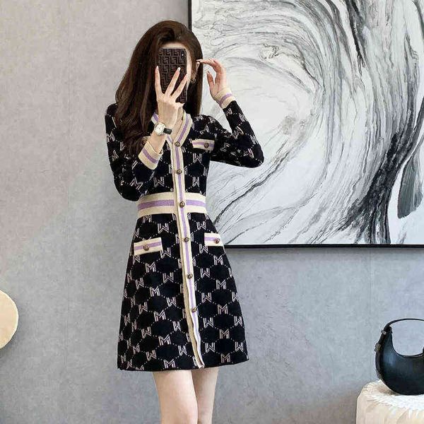 Kadınlar için Vintage Maxi Elbiseler Uzun Kollu V Yaka Baskı Örme Kadın Elbise Lingge Fransız Tarzı Kadın Kazak Sonbahar 2021 Yeni G1214