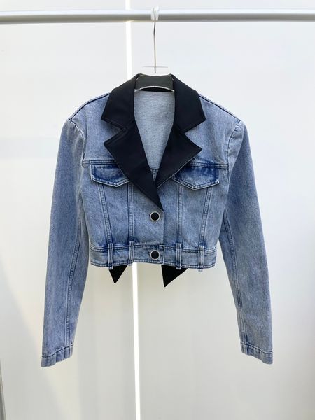 

22 new denim jacket in early spring, Black;brown