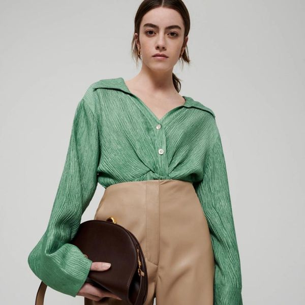 

women's blouses & shirts [shangxin] blogger's same hungarian nanushka shirt v-neck kink pleated 2021 spring and summer, White