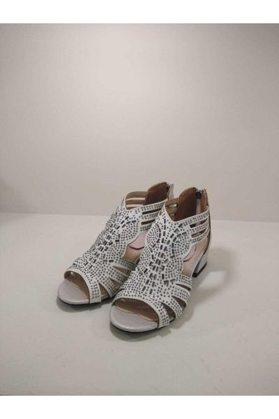 

sandals silvery white basement, Black