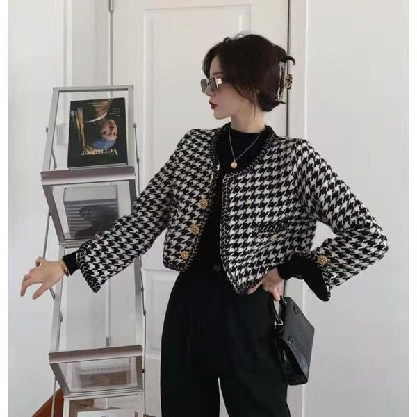 

women's knits & tees o neck women button black houndstooth short cardigan 2021 long sleeve sweater autumn winter knitted casual streetw, White