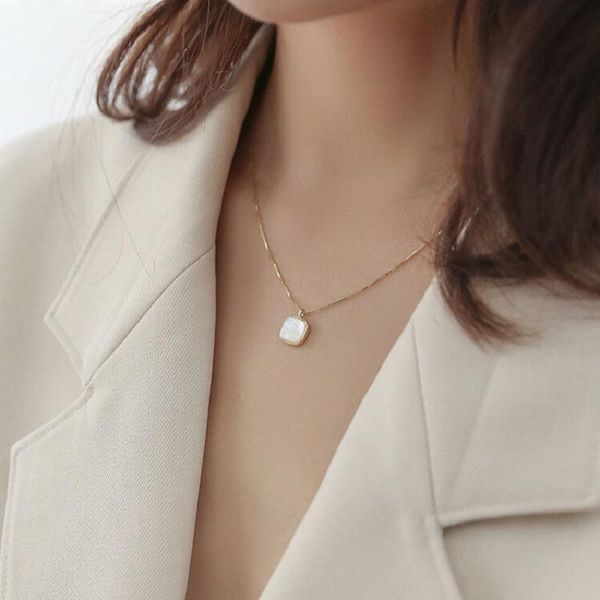 

chokers ladies fashion necklace mother of pearl square minority senior clavicle chain jewelry gift student, Golden;silver