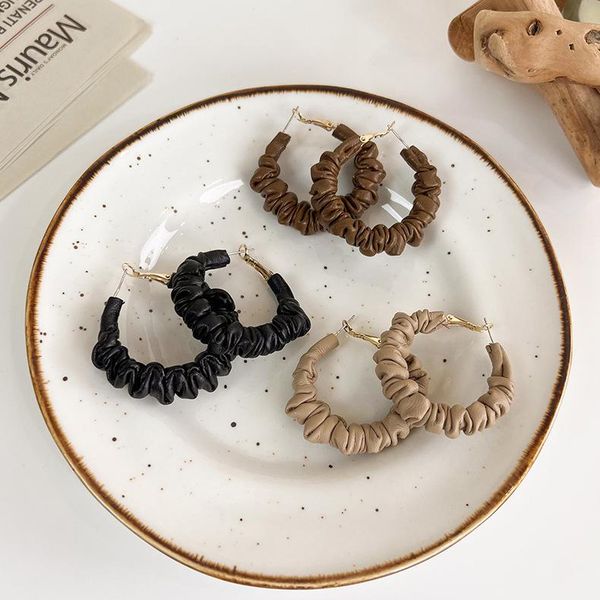 

hoop & huggie 2021 korean vintage leather brown earrings for women fashion jewelry circle oorbellen pendientes mujer, Golden;silver