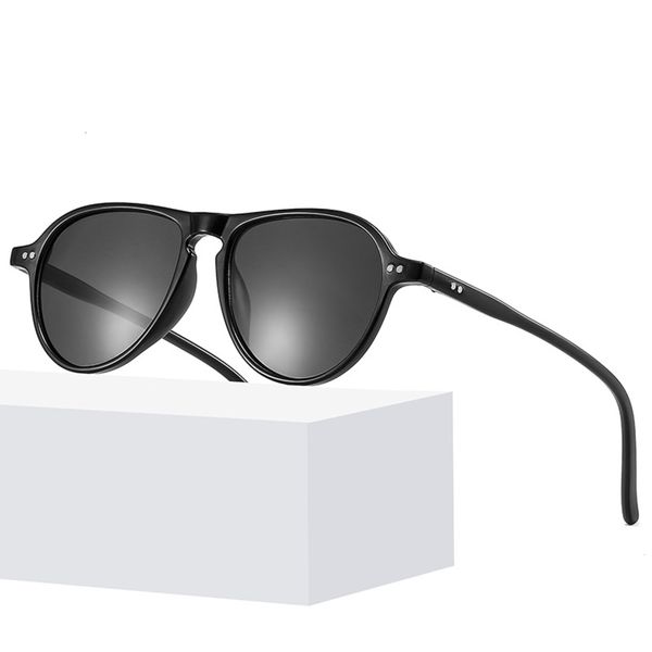 

2021 new product fashion large frame new sunglass frame round face net red street shooting outdoor anti ultraviolet strong sunglass 3396, White;black