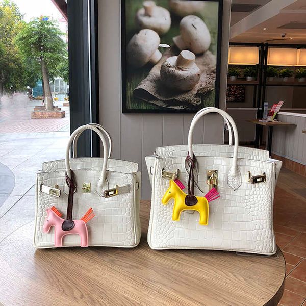 

2021 everyone happy fashion summer new crocodile pattern bag genuine leather handbag womens bag leather oneshoulder messenger bag stylish b