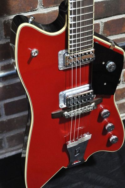 

6199 billy bo jupiter fire thunderbird red electric guitar belly cut contour mahogany body, chrome hardware, fingernail inlay, black pickgua