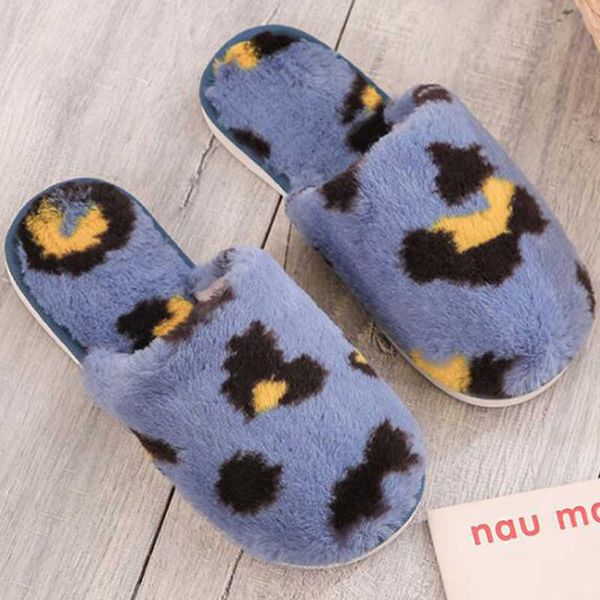 Autunno Inverno Donna Pantofole Peluche Moda Leopard Girl Casa Camera da letto Scarpa Pantofola Pavimento interno Y700 210625 GAI