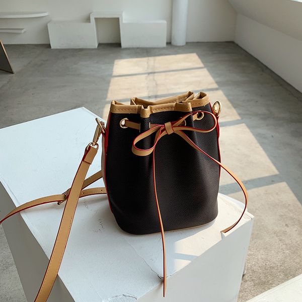 

yy 2022 nano lockit womens luxury designers bags mini genuine leather women fashion shoulder totes handbags handles messenger crossbody bag