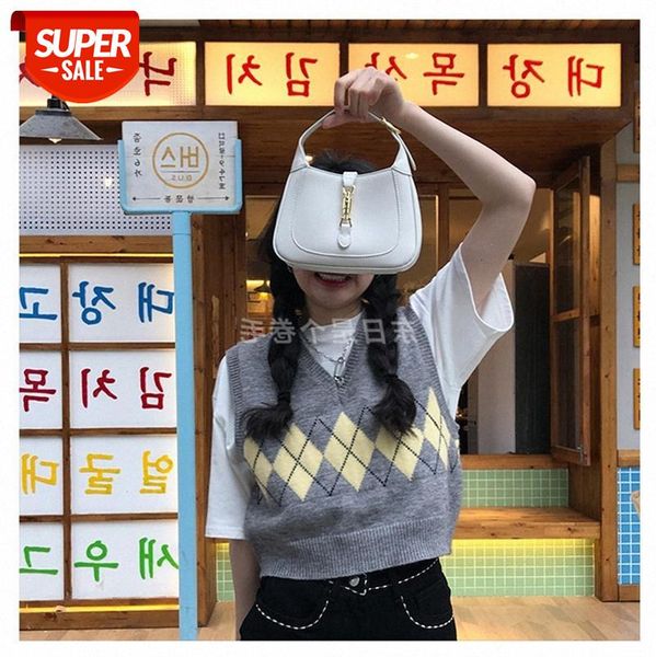 

[on march 8th at 10 o'clock] girl short academy casual lingge vest #j03k, White