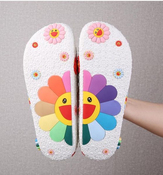 

the 2021 creative sunflower indoor and outdoor slippers red ins outer wear field beach home sandals female, Black