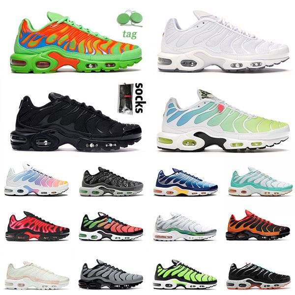 

tn plus shoes running sneakers men women worldwide mean green triple white black rainbow pink fade midnight navy outdoor sport trainers whol, White;red