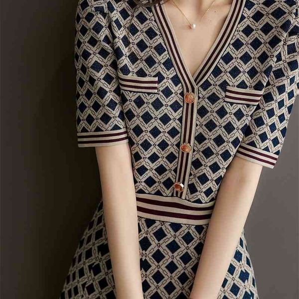 

casual dresses plus size summer shirt dress evening female vintage plaid oversize short sleeve beach women robe vestido maxi knitt, Black;gray