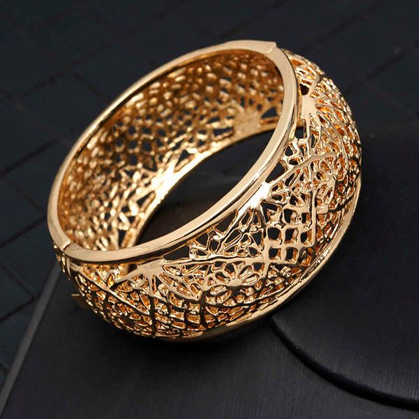 

new style gold moroccan ladies hollow bracelet open bracelet women wedding jewelry q0719, Black