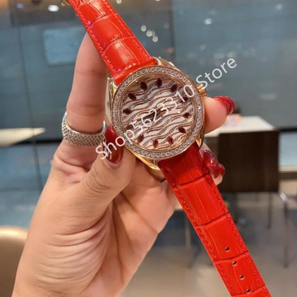 

wristwatches luxury aqua gem sun watches female genuine leather waterdrop watch zircon quartz clock elegant wave pattern dial 38mm, Slivery;brown