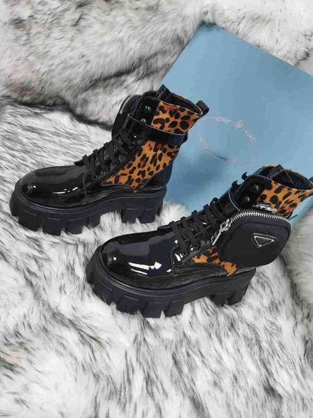 

boots quality outdoor women fashion mini bag martin luxurys sheepskin lining half boot designer non-slip motorcycle booties lace-up wm5g, Black