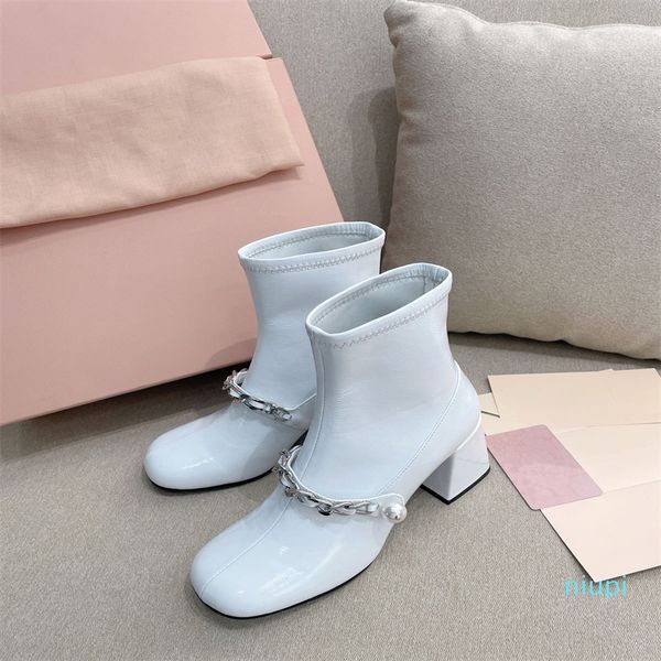 

2021 design patent leather women's boots pearl chain buckle designer boot chunky high-heels black blue cool and cute style winter shoes
