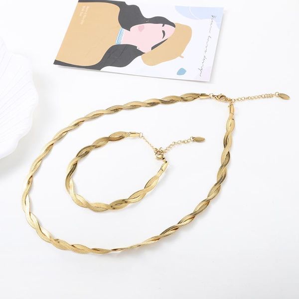 

chokers fashion winding blade snake chain women necklace choker stainless steel herringbone for jewelry, Golden;silver