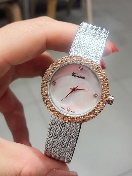 

wristwatches 2021 mid-ancient dial niche simple trendy women 's watch quartz rhinestone steel chain waterproof, Slivery;brown