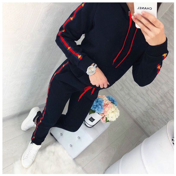 

stylish sports suit 2021 women's fashion leisure sportswear tracksuits, Gray