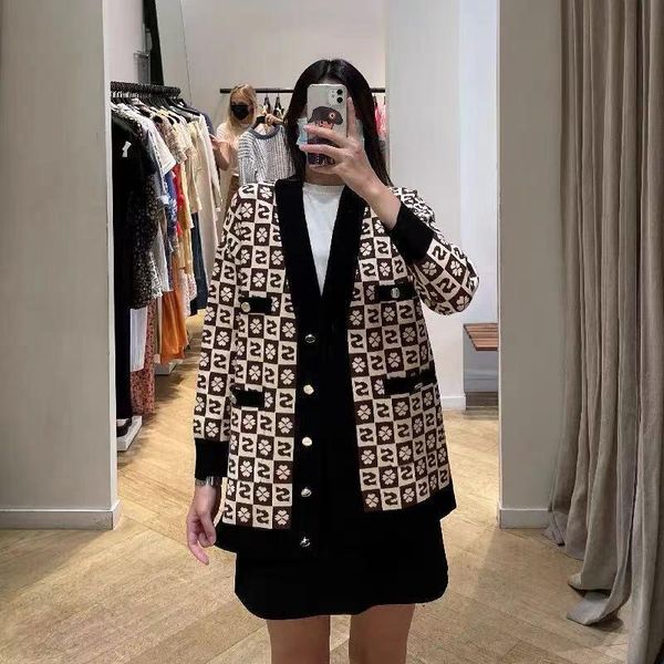 

women's jackets 2021 winter knitted jacket patchwork contrast color french brand elegant casual women, Black;brown