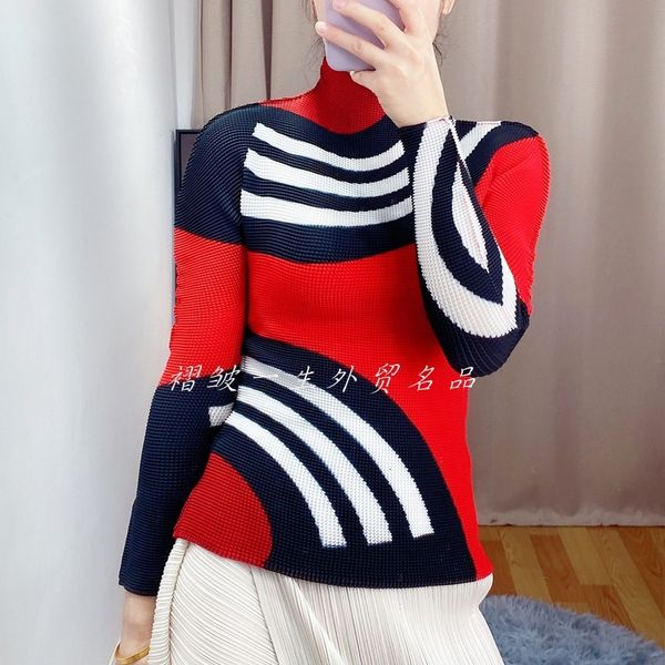 

knits in stock miyake fold long sleeve stand collar print t-shirt, White