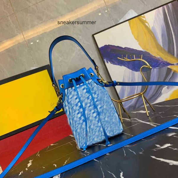 

handbags fend designer luxury fun bucket bag bright fresh multi color three dimensional handbag 8a3h