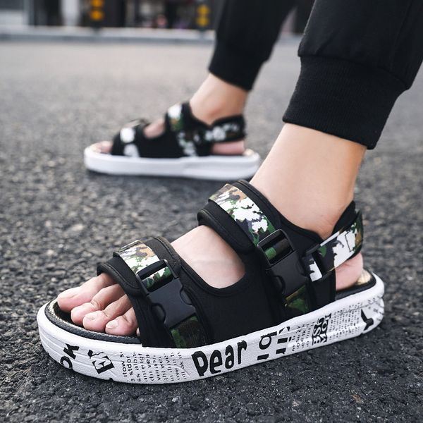 

2021 no box men's summer luxury designer beach sandals pu material breathable non-slip sandale model 3 colors green buckle outdoor slip, Black