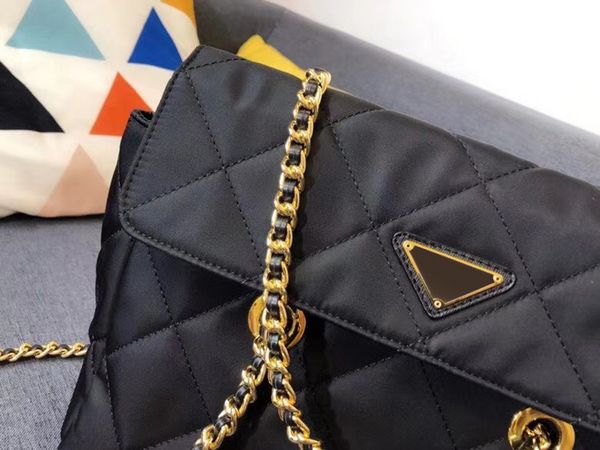 

little red (same parachute chain bag black diamond lattice temperament joker stray package 2020 new handbag