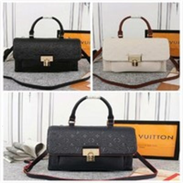 

hug marignan classic brand three-color shipping [rose] designer handbags follow the luxury messenger bag design, c0c5 in the summer 44545 of
