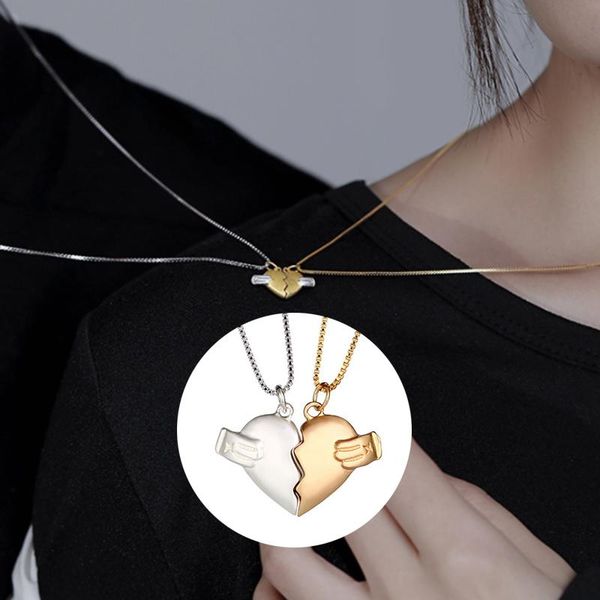 

pendant necklaces 2 pcs couple friend magnetic necklace broken hug heart women men gift friendship jewelry korea paired, Silver