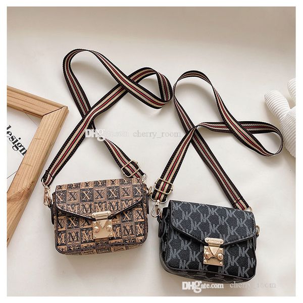 

children designer handbag 2021 autumn winter kids letter buckle small square bag baby girl princess stripe broadband crossbody bags zero wal, Black