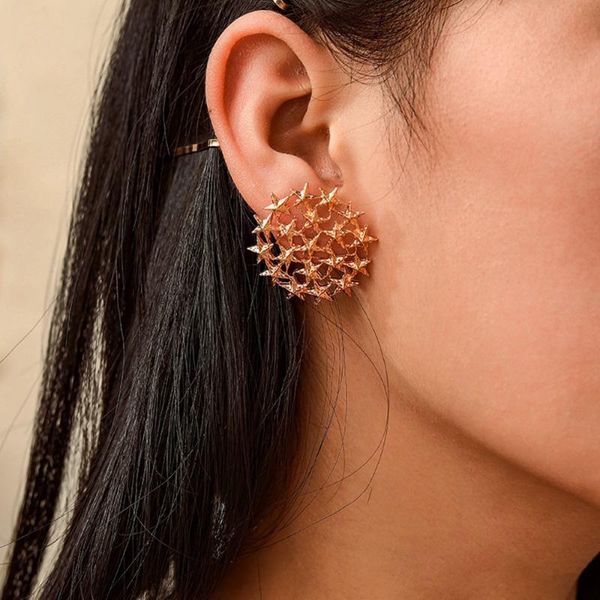 

retro fashion simple wild hollow exquisite charm pentagram star earrings stud ear women jewelry, Golden;silver