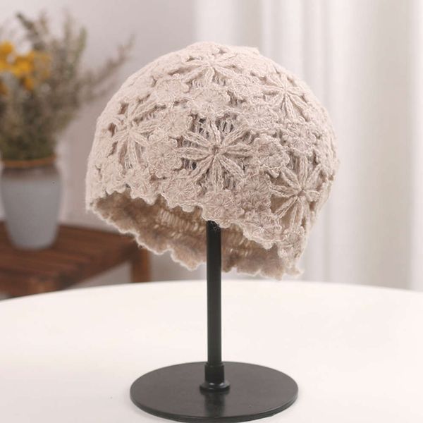 

retro literature women and art lace flower hollow nose fashion baret wollen cap melon leather, Blue;gray