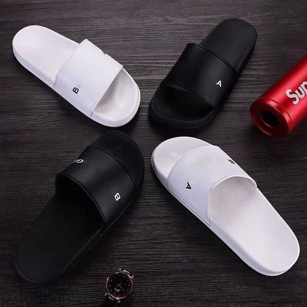 

2021 fashion slide sandals slippers for men women with original box designer beach flip flops slipper 6-46 zlh, Black