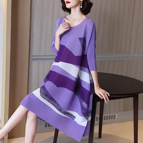 

casual dresses pleated western style print age reducing dress autumn 2021 loose large women's a-line, Black;gray