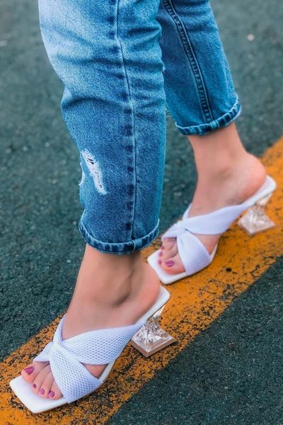 

peros cloth white detailed heels slippers, Black
