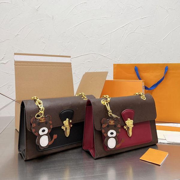 

fashion versatile women's classic style crossbody bag