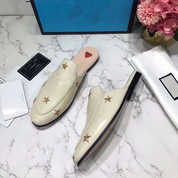 

2021 classic women's shoes fashion half slippers luxury, elegant, comfortable embroidery bee every detail is done very carefully., Black