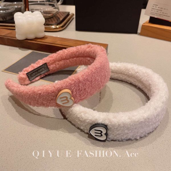 

autumn winter plush love hoop net red sweet pink girl out hairpin, Black;brown