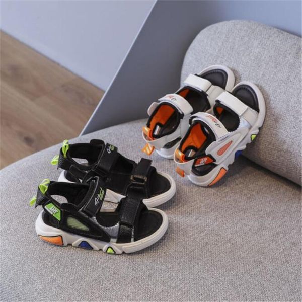 

sandals boys' 2021 summer fashion middle and small children's soft bottom antiskid little shoes, Black;red