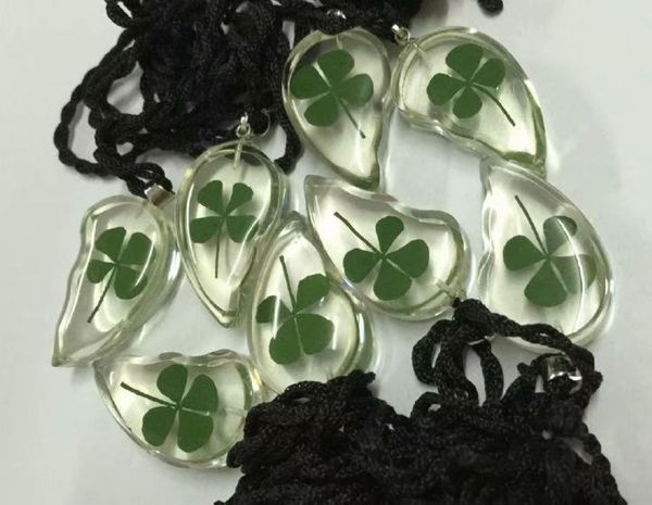 

100 pcs real four leaf clover lucid lovely heart pendant, Silver