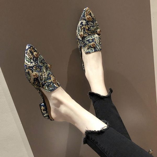 

2022 fashion slippers womansummer low heelswomens spring muller shoesrivets pointed toe slidesgreenreddropshipping, Black