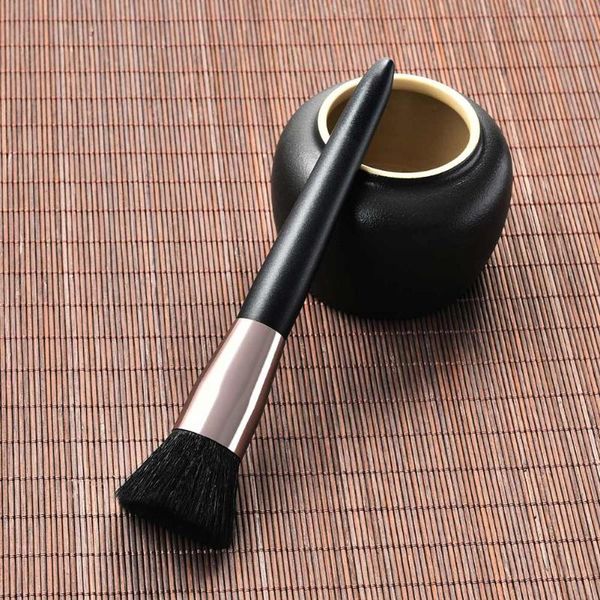

makeup brushes cosmetic brush tools wooden handle portable durable for face eyes eyeshadow brochas maquillaje